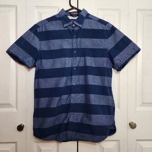 Denim & Flower Short Sleeve Button Up